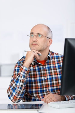 elderly-man-planning