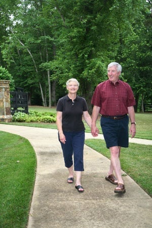 senior-living-outdoors