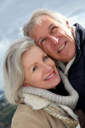 older-couple-in-cold