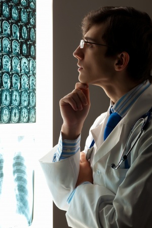 doctor-looking-at-brain